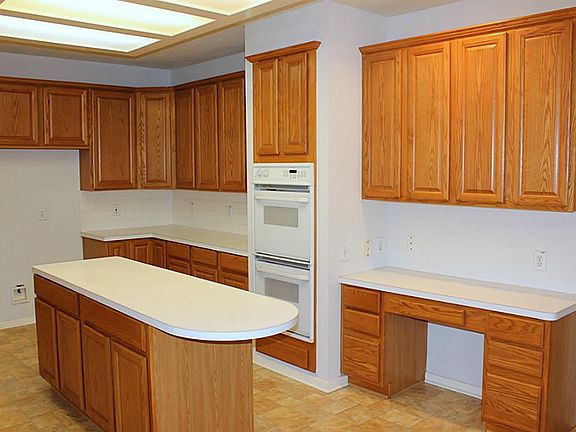 2nd image of 2011 Charter Pointe Ct