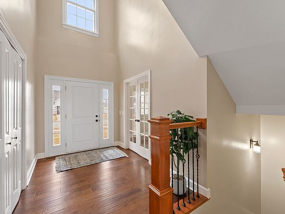 5th image of 17 Blackstone Cir