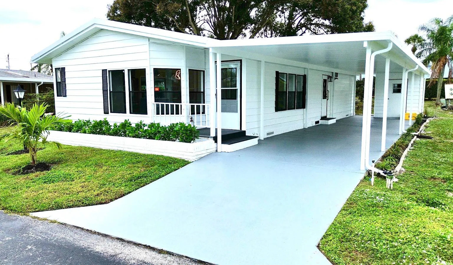 2 bed, 2.0 bath, 1352 sqft, $2,500 — Photo 1