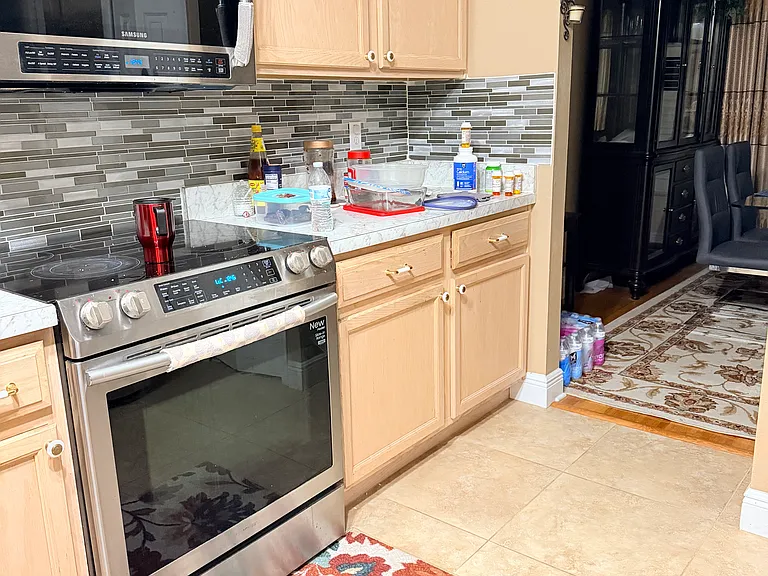 575 Reddicks Cir — Photo 9