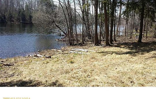 2nd image of 91 Woodland Dr