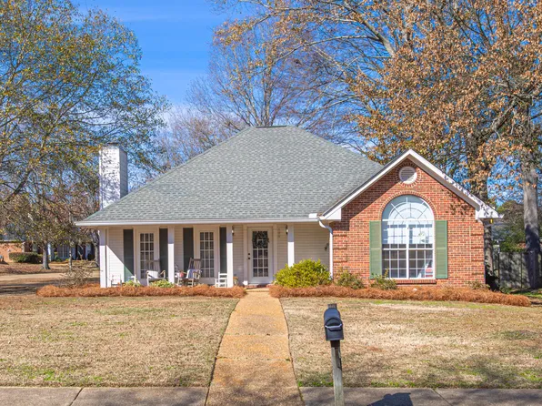 546 Spring Hill Dr, Madison, MS 39110