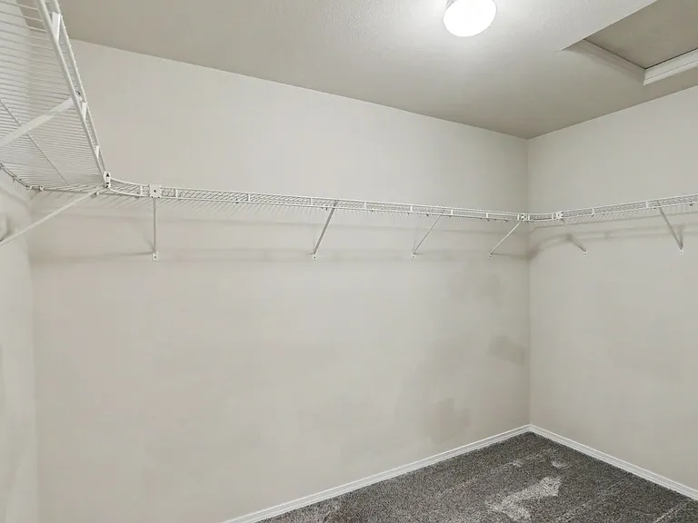 305 Casting St SE — Photo 31