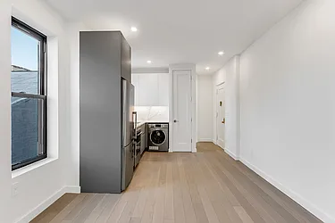 Rented by Brighton Management