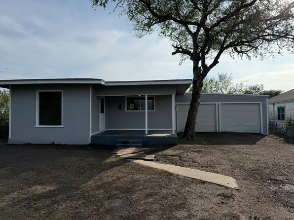 714 W 3rd St, Bishop, TX 78343