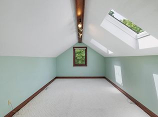239 Crabapple Ln, Valparaiso, IN 46383