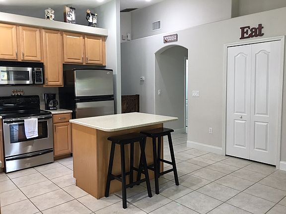 2nd image of 1450 Cibola Dr