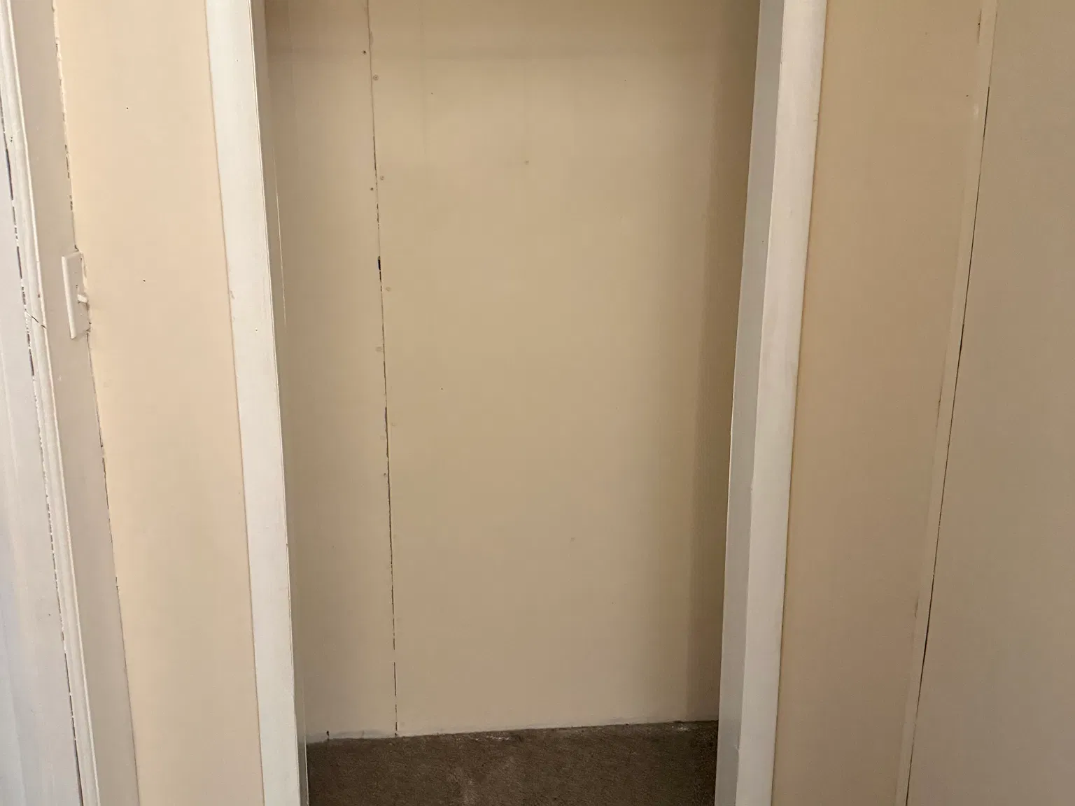 Studio, $600 — Photo 4