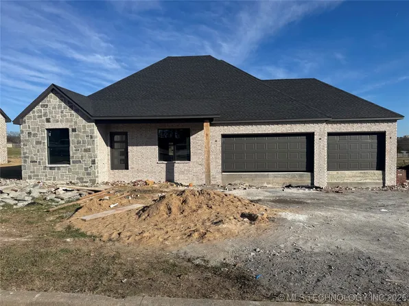 1450 N Angus Ave, Tahlequah, OK 74464