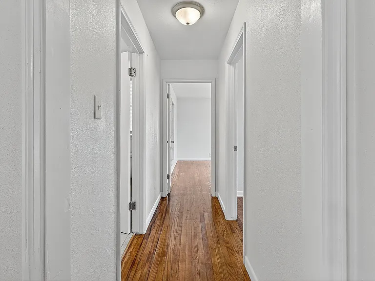 4634 Weir Dr — Photo 11