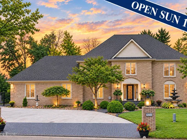 9214 Woodhurst Ct, Hurstbourne, KY 40222