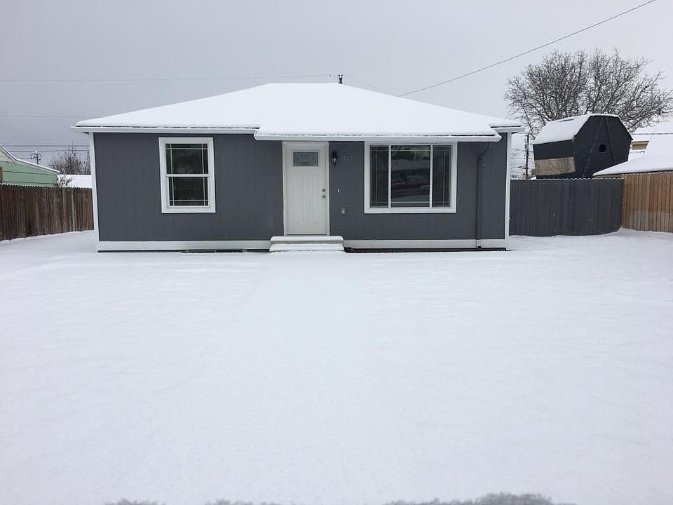 Front of house 2017