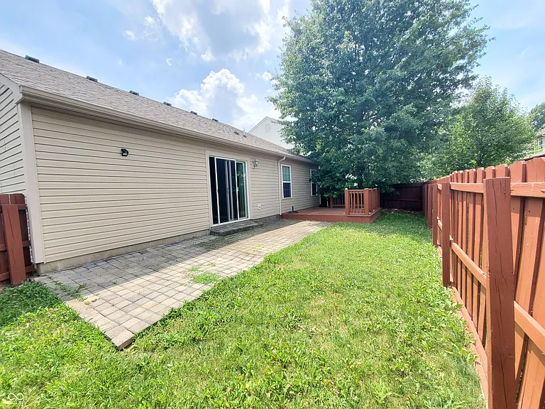 10450 Lookout Ln — Photo 6
