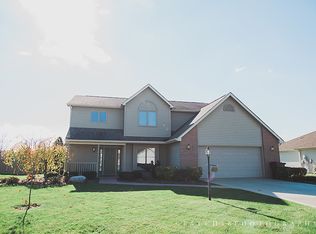 226 White Bridge Ct, Bluffton, IN 46714
