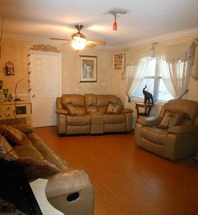 4462 constantine circle 049