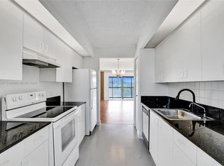 12750 SW 15th St APT 411D, Pembroke Pines, FL 33027