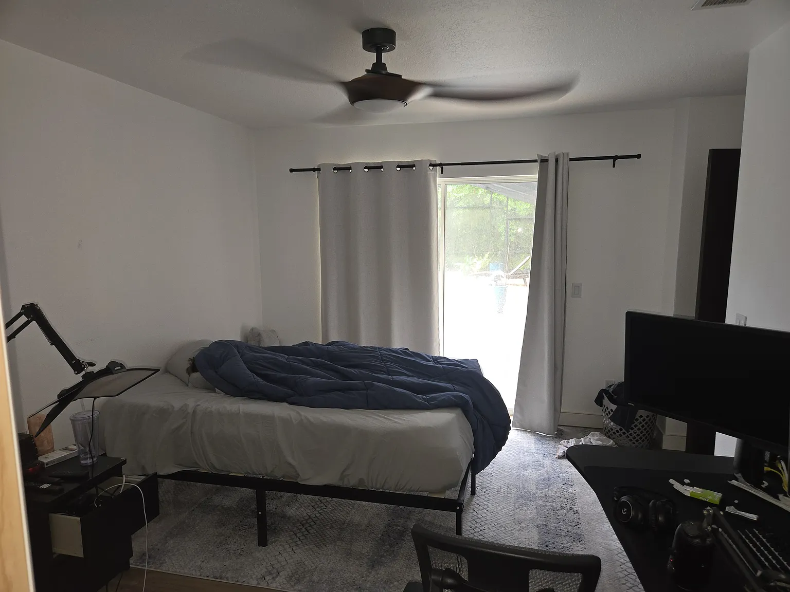 4 bed, 2490 sqft, $2,700 — Photo 3