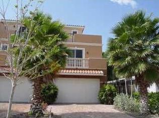 2610 NE 11th Ct, Fort Lauderdale, FL 33304