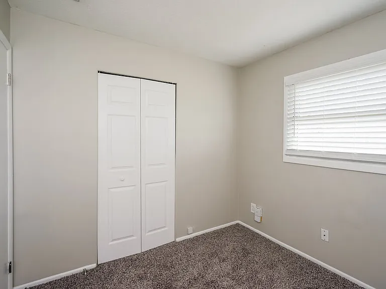 7414 Terry Rd — Photo 12