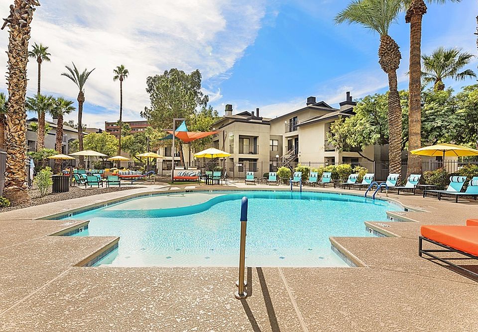 Resort Style Pool