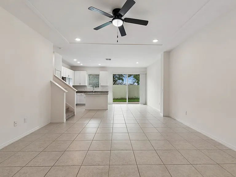 34214 Rogallo Ln — Photo 8