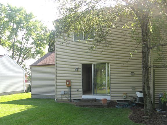 2nd image of 7827 Stoneford Dr