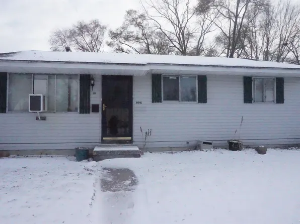 996 Athens St, Saginaw, MI 48601