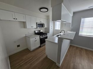 15132 Roscoe Blvd #1, Panorama City, CA 91402