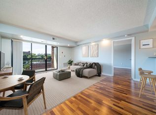 700 1st St #12RS, Hoboken, NJ 07030