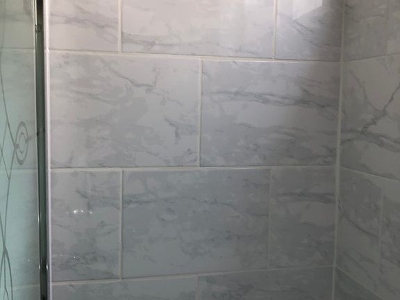 3rd image of 828 Arizona Ave APT 3