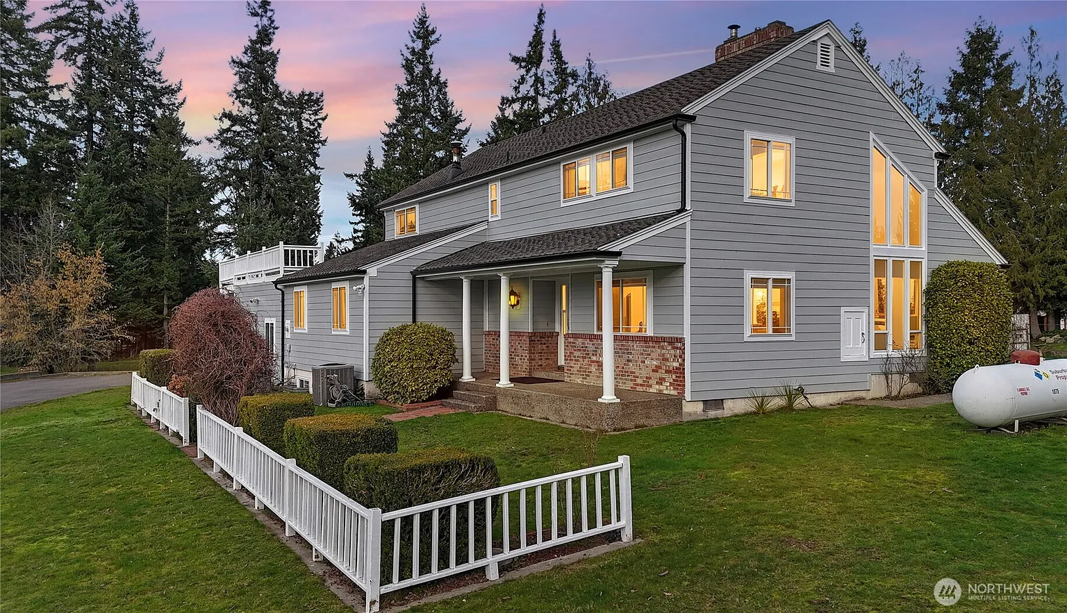 22015 146th Avenue E photo 1