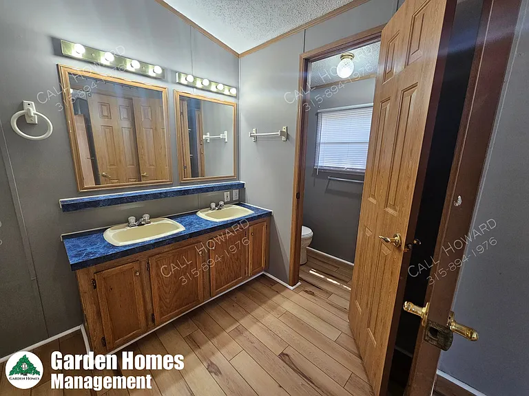 442 Tulip Dr — Photo 5