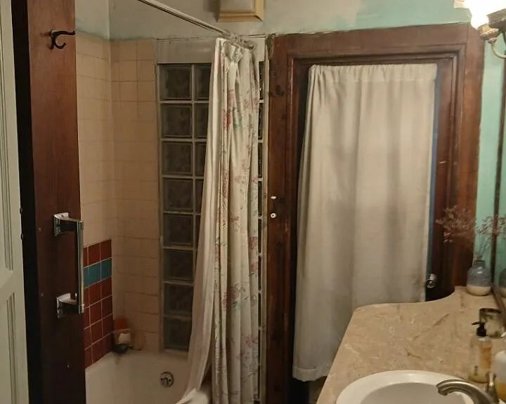 6008 Arosa St #6 — Photo 12