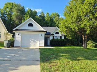 2700 Rabbit Ridge Dr, Bessemer City, NC 28016