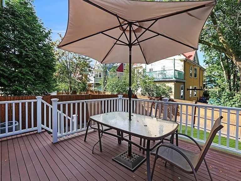 39 Bynner St #39 — Photo 30