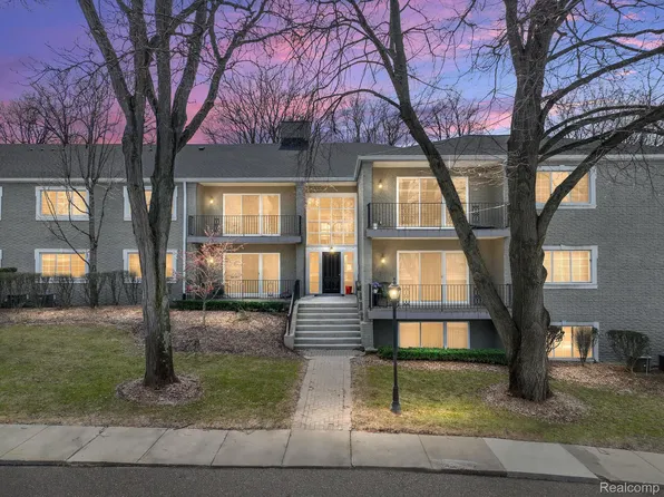 1113 N Old Woodward Ave Unit 36, Birmingham, MI 48009