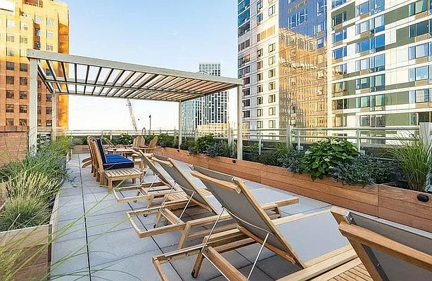 Sold by Corcoran | media 14