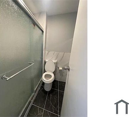 2nd image of 113 Webster Ave APT 1