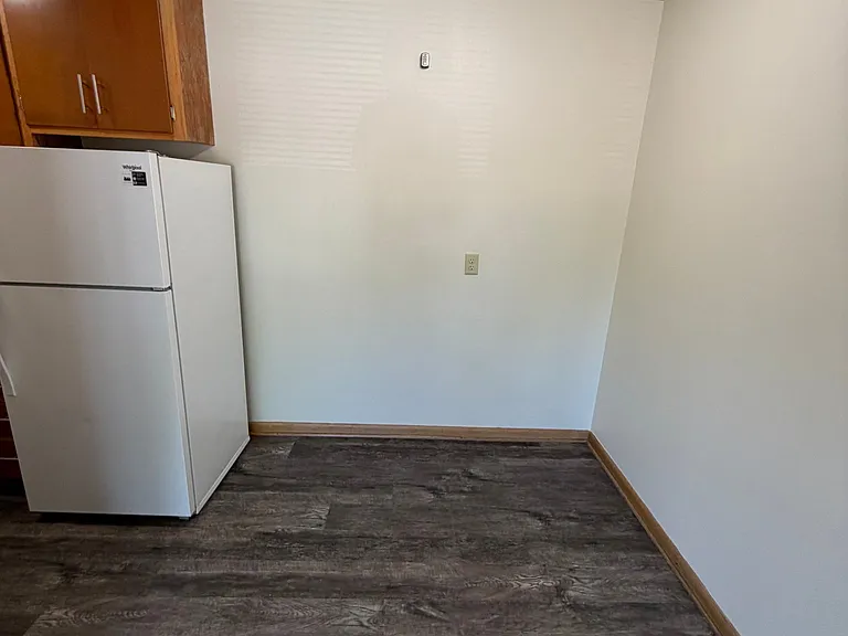 4944 W Forest Home Ave #4 — Photo 4