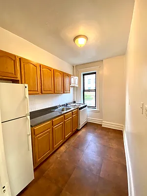 Rented by LRGNY Group, Inc. | media 17
