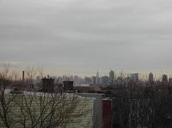 41 Harmon St, Jersey City, NJ 07304