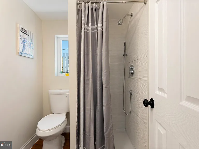 1102B Carroll St #B — Photo 29