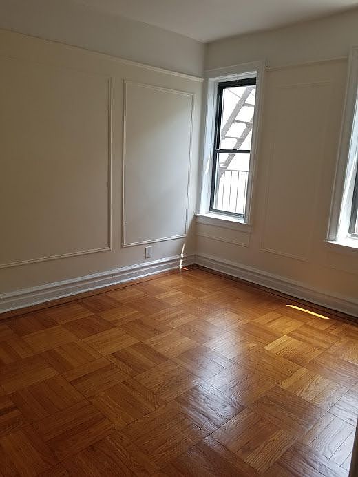 2nd image of 1947 Ocean Ave APT F11