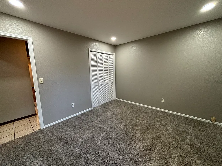 1302 Briar Creek Rd — Photo 21
