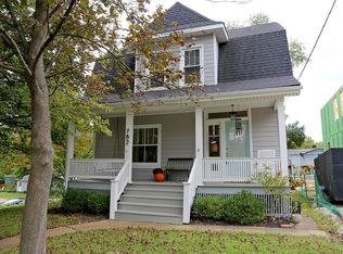 782 Tuxedo Blvd, Saint Louis, MO