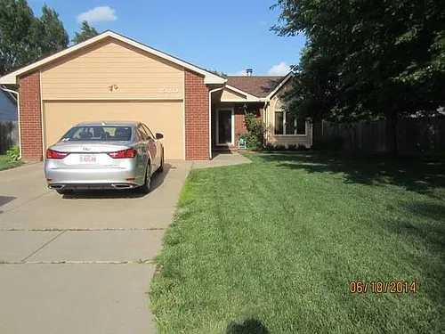 1520 N Pine Grove St Photo 1 1520 N Pine Grove St Photo 1