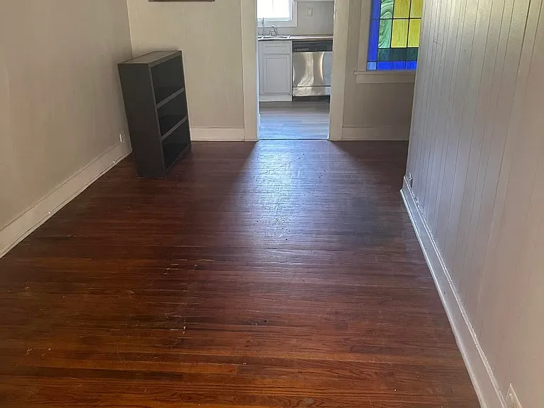 235 S Lafayette St #B — Photo 3