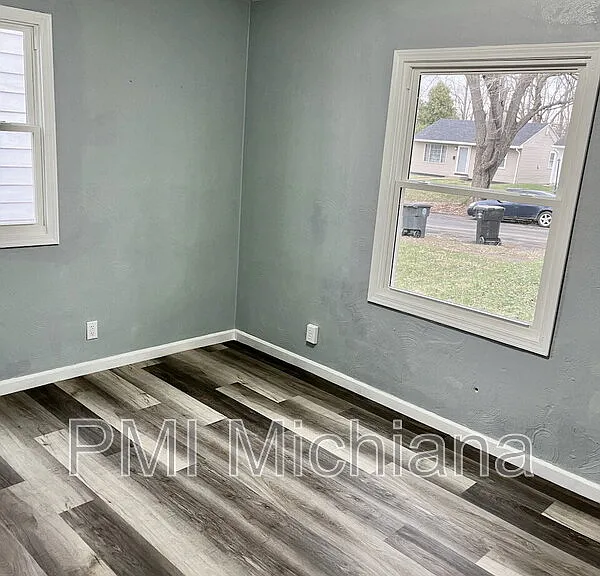 1909 Swygart Ave — Photo 10