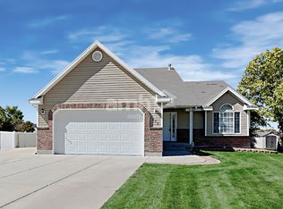 4833 S 3575 W, Roy, UT 84067