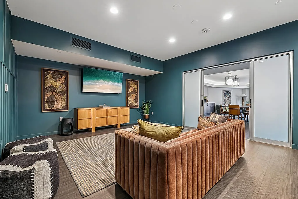 Riverpark Apartments — Photo 4